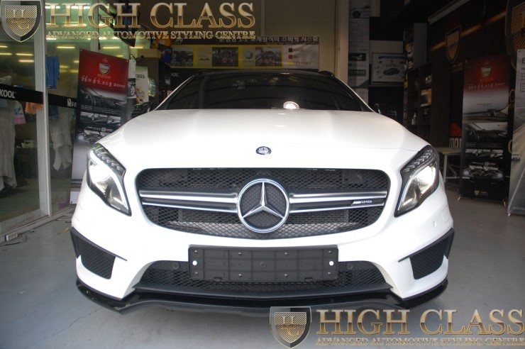 벤츠 GLA 45 AMG 의 선택 아이나비 QXD 950view [창원 하이클라스]