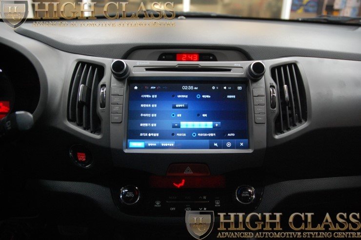 준중형 SUV 스포티지R 아이나비 3D 공식인증 맵 적용 네비 현대웰슨 W7 650i + 후방카메라 [창원 하이클라스]