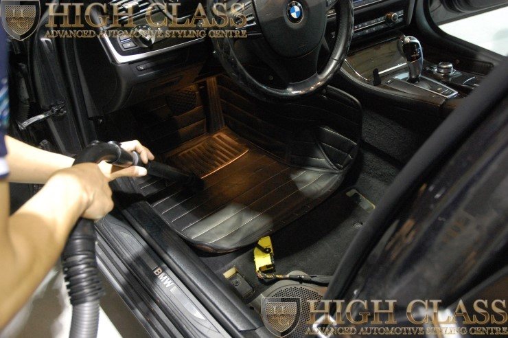 BMW 520d 통풍시트 / 전동에어요추 작업기 [창원 하이클라스] 