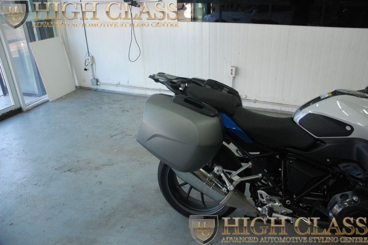 BMW 바이크 부분 랩핑 R1200RS 창원 카스킨 전문점에선 안되는게 없네요
