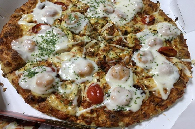 창원 피자 배달은 도미노 할인받고 신메뉴 브레이즈드 포크 즐겨요  