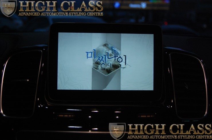 창원 아이나비 블랙박스 보조배터리 아이볼트10A 장착 벤츠 GLS350d DMB 락해제 프리 가능하네  