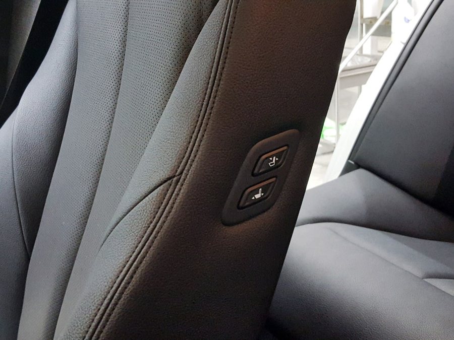 창원 통풍시트 BMW320d 이젠 필요한 계절 전동 에어요추 & 워크인 스위치도 같이함