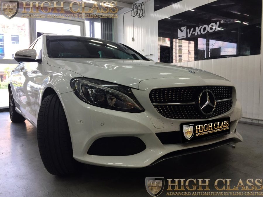 벤츠 C220d 다이아몬드그릴 교체 아우라가 다르네