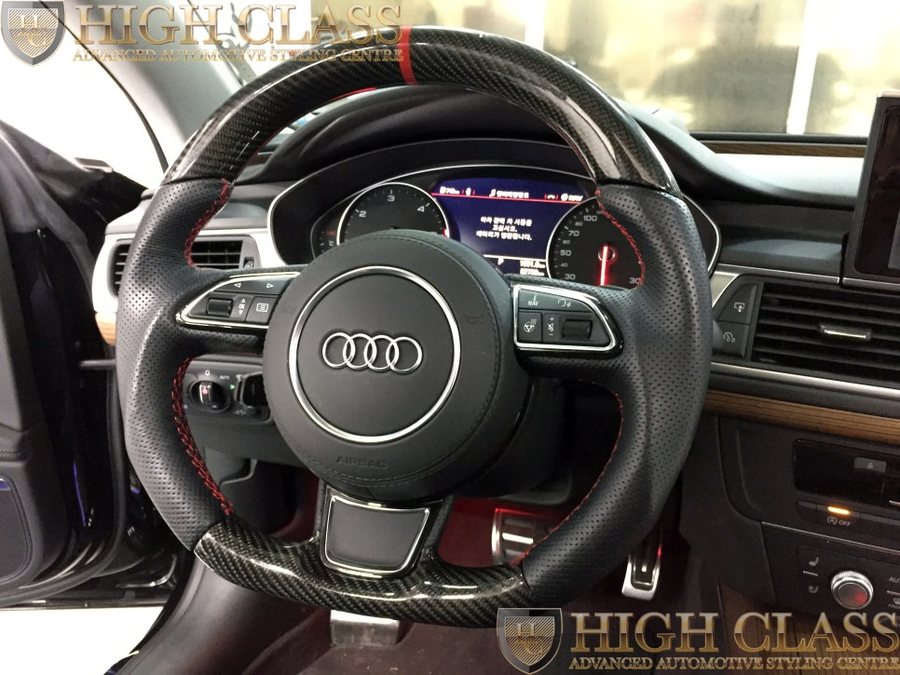 뉴 아우디A7 튜닝은 리얼카본 D컷 순정 열선 핸들 교체로 시작