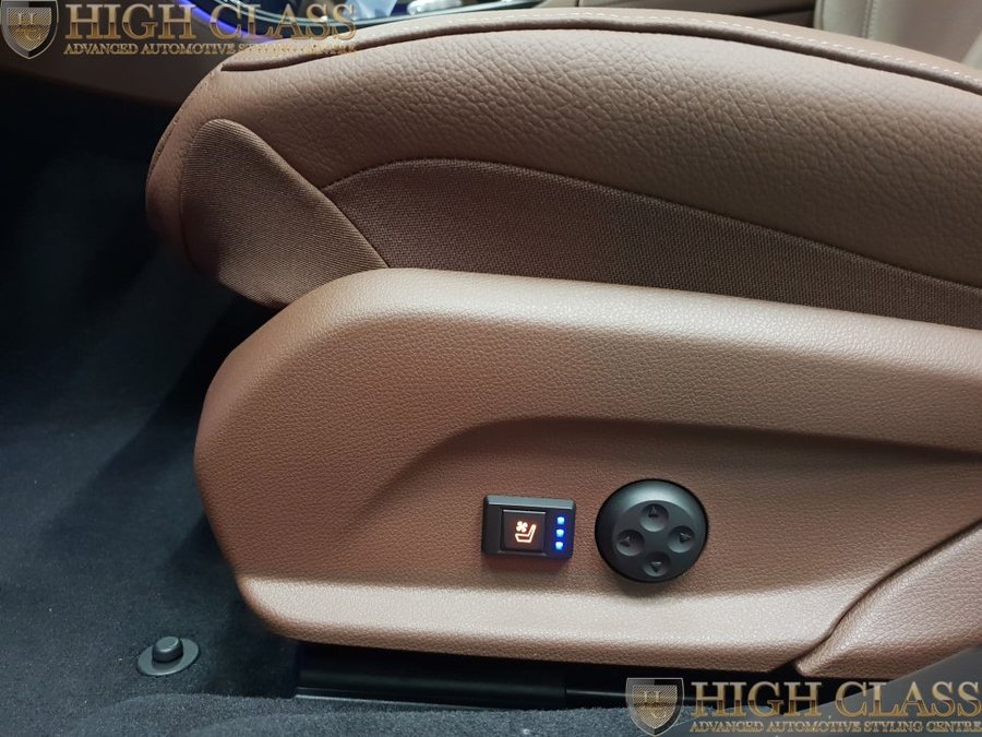 벤츠 E300 디지털 9단 통풍시트 겨울에 할인받고 시공하세요