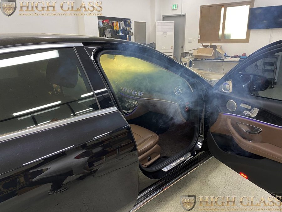 벤츠 E클래스 E300 하이클라스 통풍 시트로 올 여름 시원하게