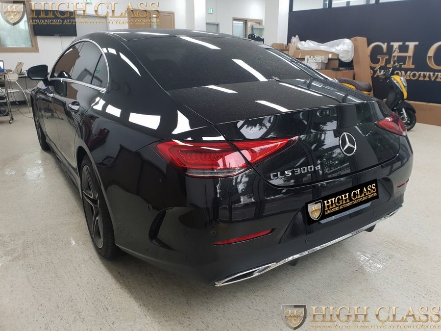 벤츠 CLS 300d 순정 360도 어라운드뷰 장착으로 안 보이는 부분까지