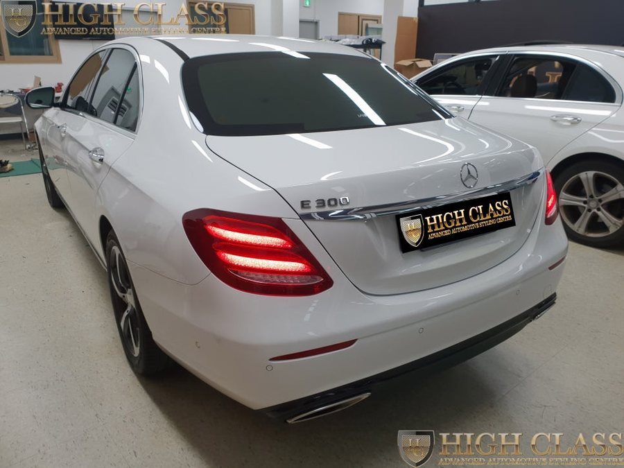 벤츠 E300 W213 전동센터스피커 움직이는 사운드
