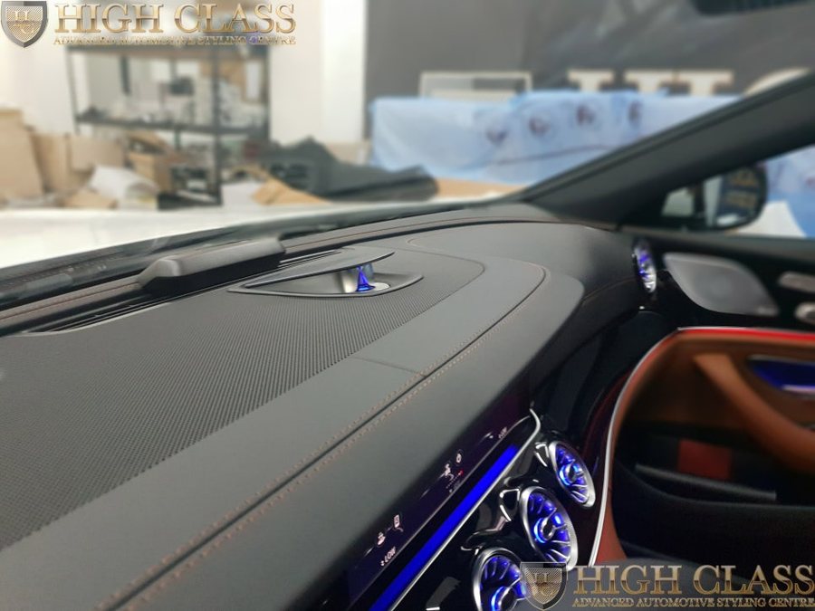 벤츠 AMG GT 43 전동 센터스피커 하이클라스 옵션