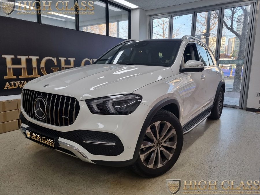 벤츠 GLE 300d 순정 어라운드뷰 옵션 없다면 장착하시면 되겠죠^^