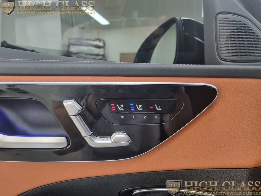 벤츠 C클래스 W206 순정 통풍시트 +R버튼 활성화