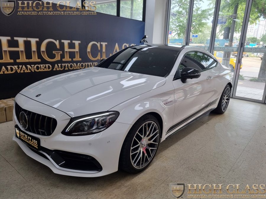 벤츠 C클래스 C63 AMG 송풍구 엠비언트 기본적인 튜닝