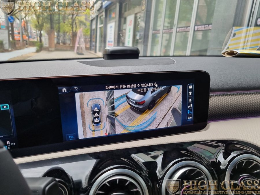 벤츠 A클래스 페이스리프트 기능이 업그레이드 된 순정 어라운드뷰