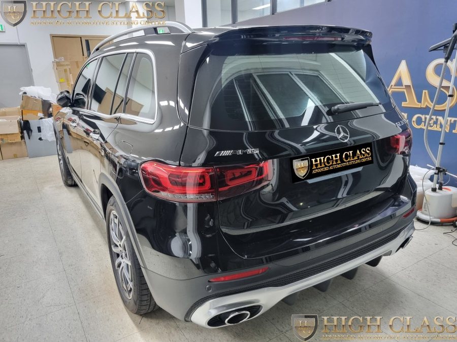 벤츠 GLB 35 AMG 헤드업디스플레이 + 대시보드 엠비언트 + 하단 센터콘솔