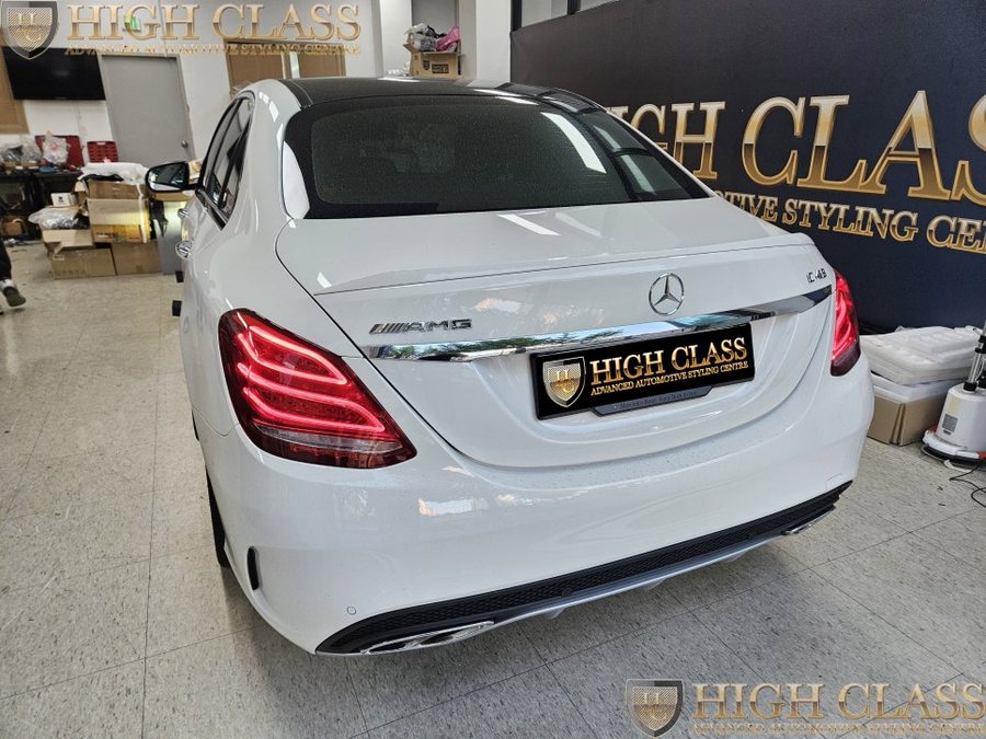 럭셔리와 스타일을 더한 벤츠 C43 AMG 엠비언트 조명 커스텀