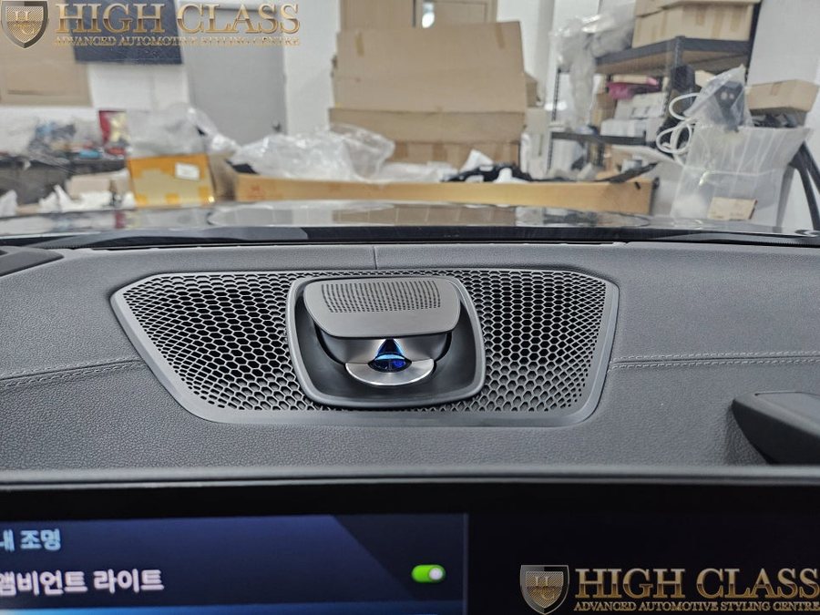 bmw  i4 전동센터스피커 하이 앤드 사운드 구현