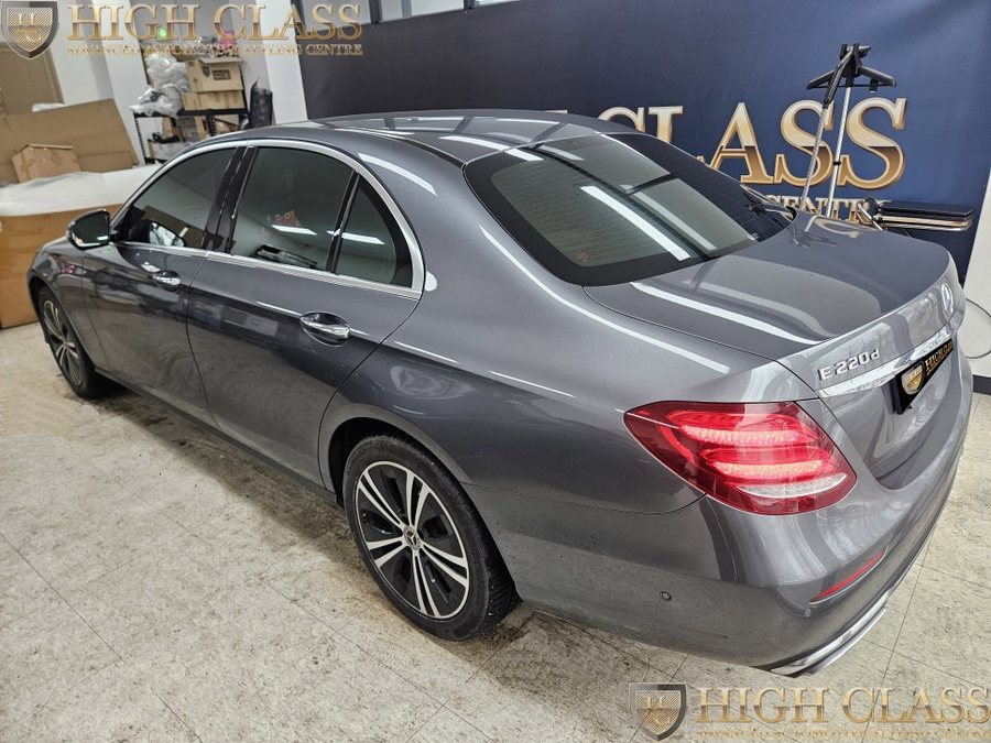 벤츠 E클래스 E220d - 전기형 와글미드어 캐스트 에어터치, 3d 전동트위터