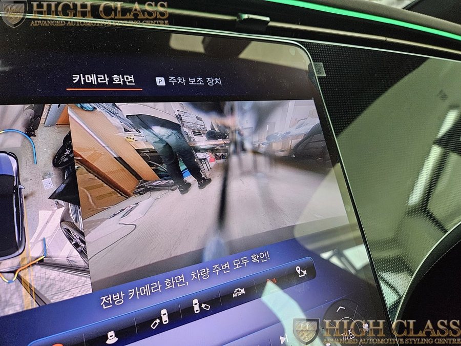 벤츠 EQE 전방 카메라 돌빵 순정 카메라 수리 작업