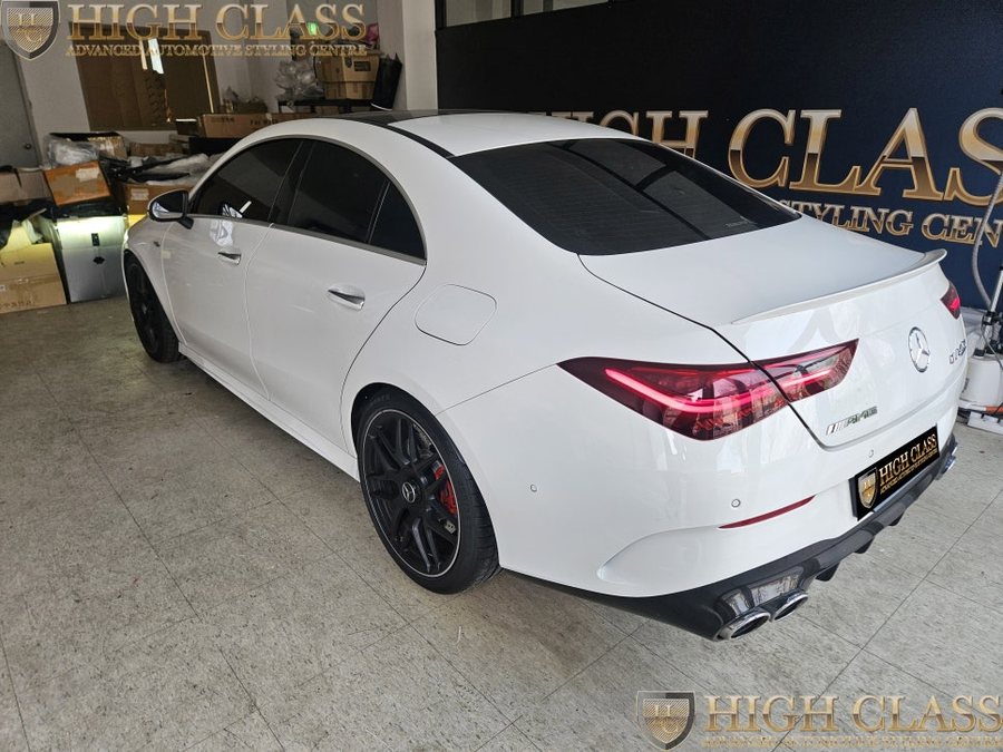 벤츠 CLA 45s AMG 버킷 시트, 센터페시아 하단, 도어 부메스터 엠비언트