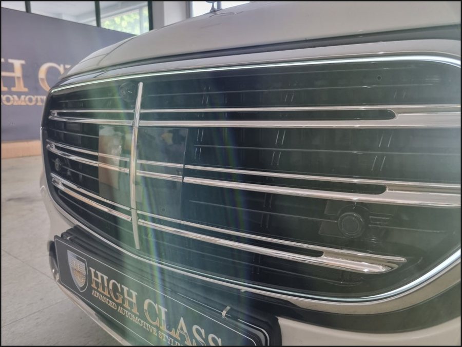 2025 벤츠E클래스 E220d 순정발광그릴, 포칼스피커