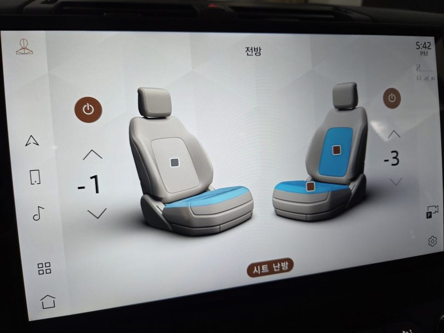 랜드로버 디펜더 순정형 통풍시트 얼음장 같은 시트