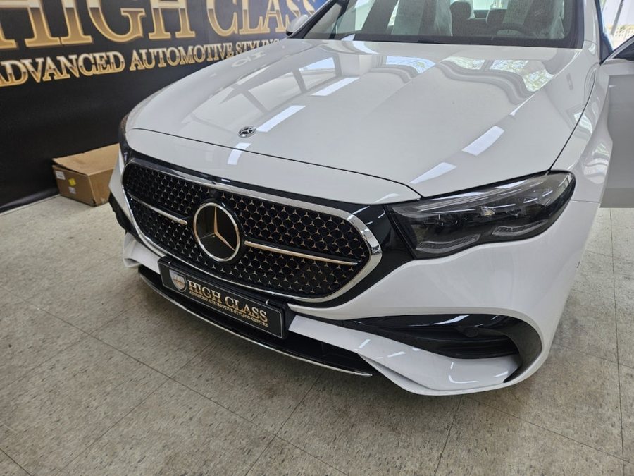 벤츠 E300 익스클루시브 / AMG 라인 범퍼 정품 발광그릴 교체방법