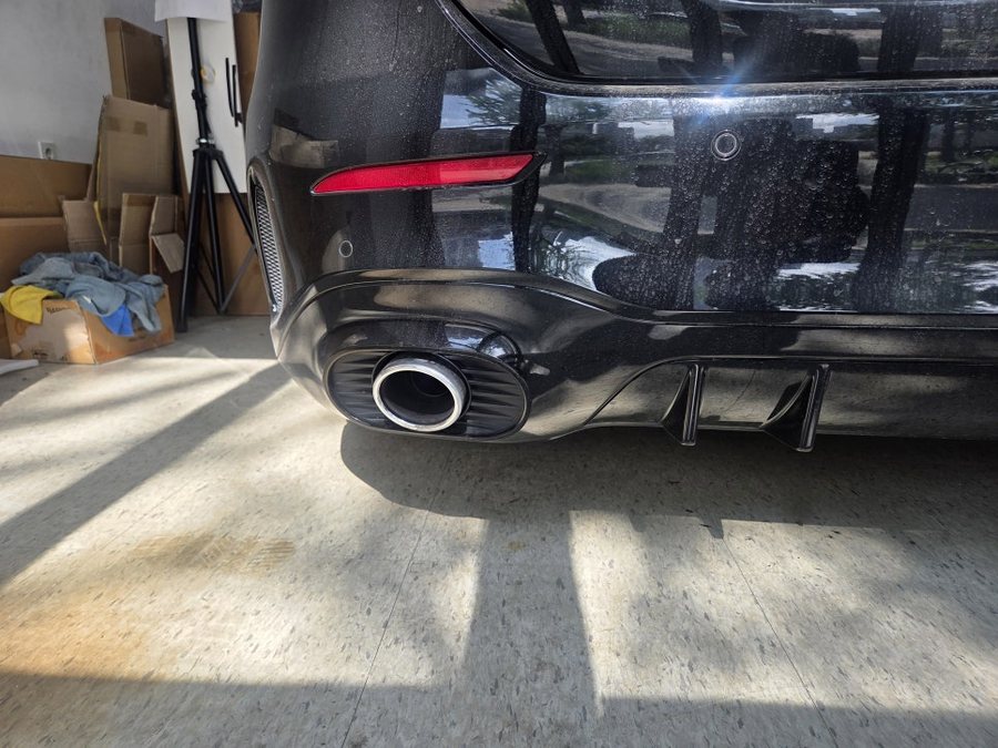 A클래스 A35 AMG 블랙 듀얼 머플러 팁