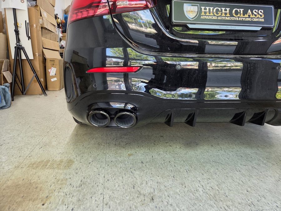 A클래스 A35 AMG 블랙 듀얼 머플러 팁