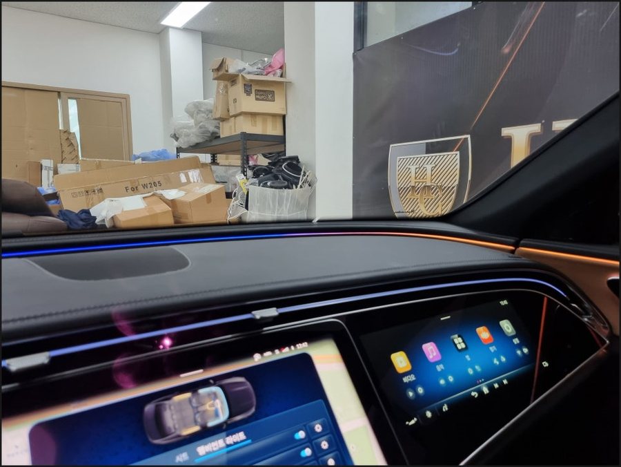 벤츠 E클래스 W214 순정 액티브 엠비언트 옵션 추가