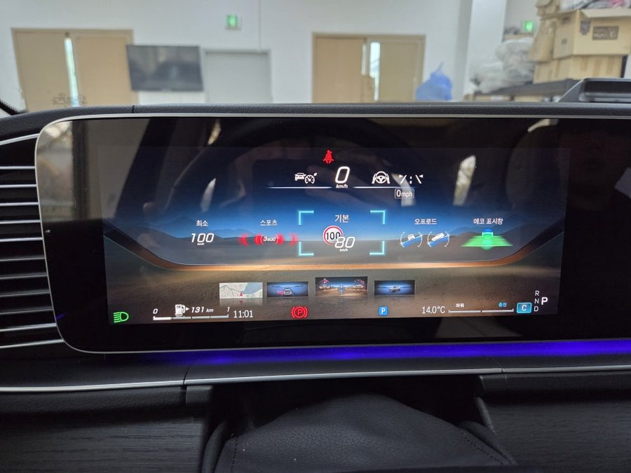 벤츠 GLE W167 페리 코딩 활성화 가능( 반자율 주행 확장, 스포츠 플러스 모드, AMG 계기판, 생활코딩)