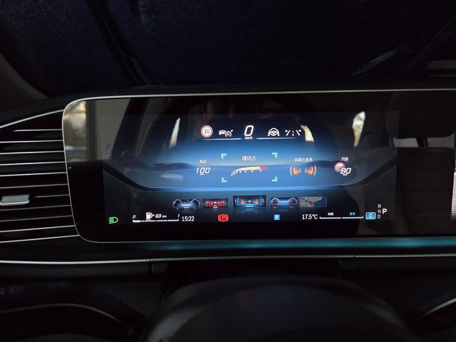 벤츠 GLE W167 페리 코딩 활성화 가능( 반자율 주행 확장, 스포츠 플러스 모드, AMG 계기판, 생활코딩)