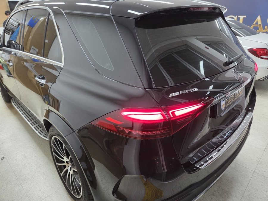 벤츠 GLE 300d 페이스리프트 반자율 주행 확장 스포츠 플러스 모드 코딩 AMG 바디킷