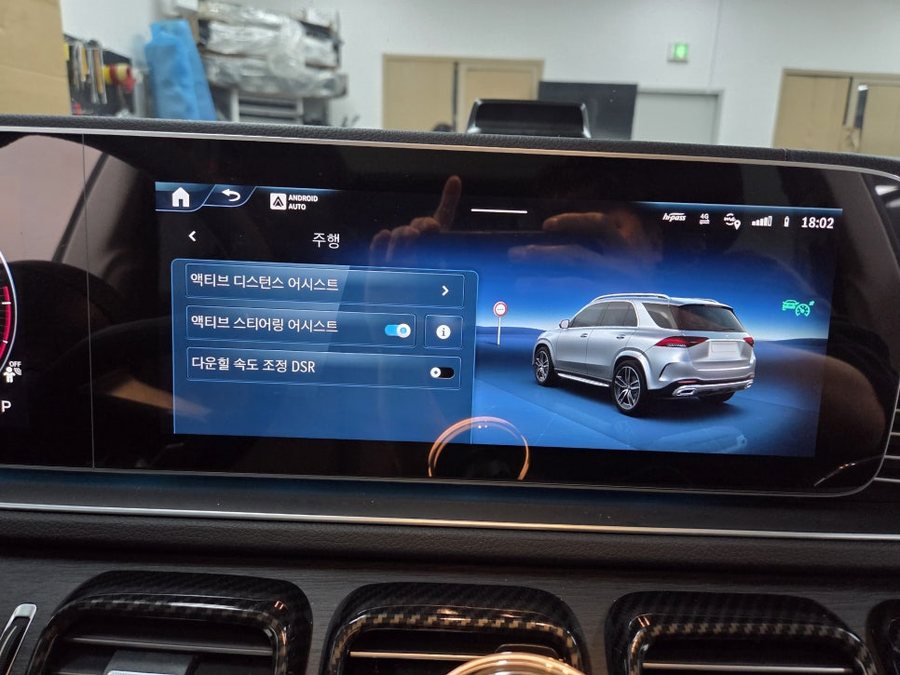벤츠 GLE 300d 페이스리프트 반자율 주행 확장 스포츠 플러스 모드 코딩 AMG 바디킷