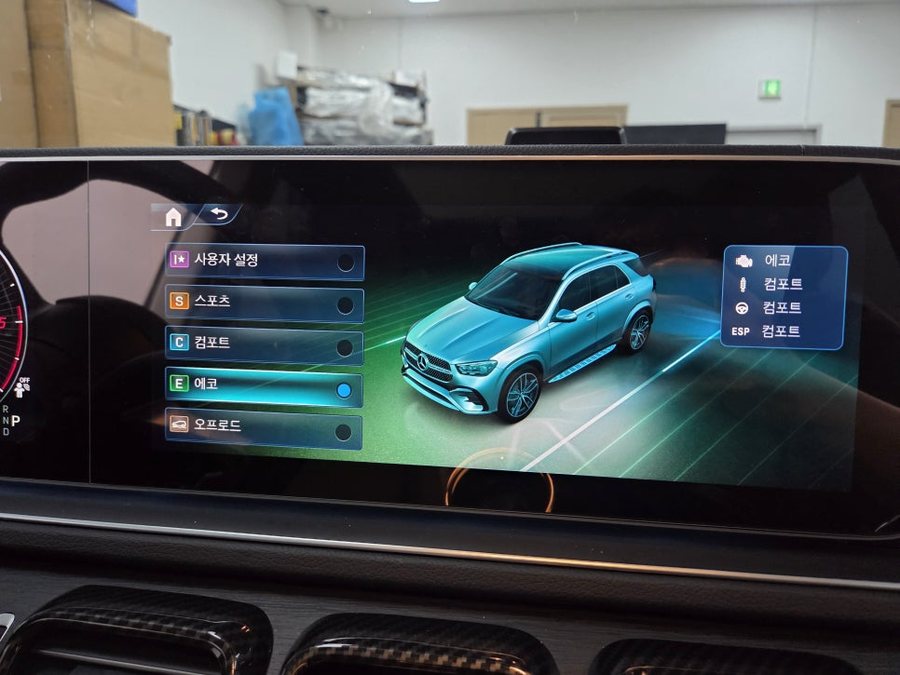 벤츠 GLE 300d 페이스리프트 반자율 주행 확장 스포츠 플러스 모드 코딩 AMG 바디킷