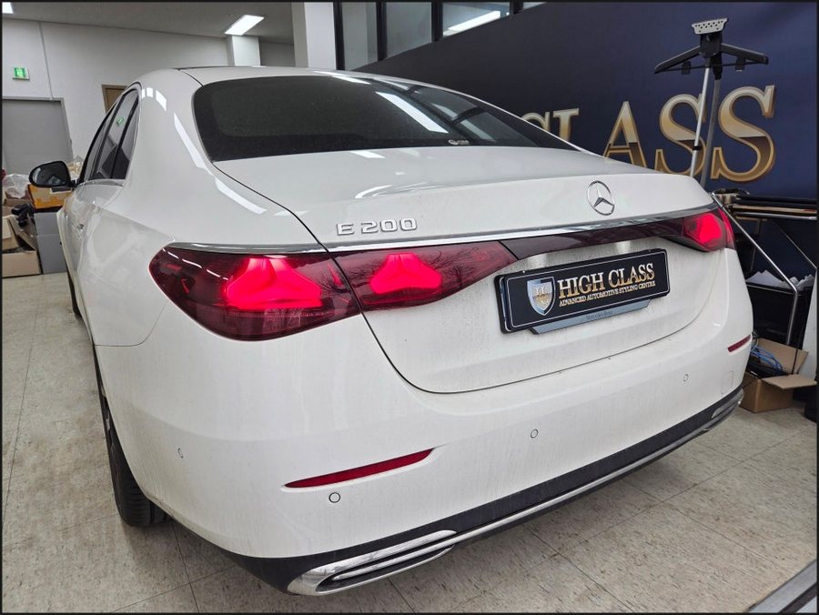 W214 벤츠 발광그릴 E클래스 순정 라디에이터 옵션