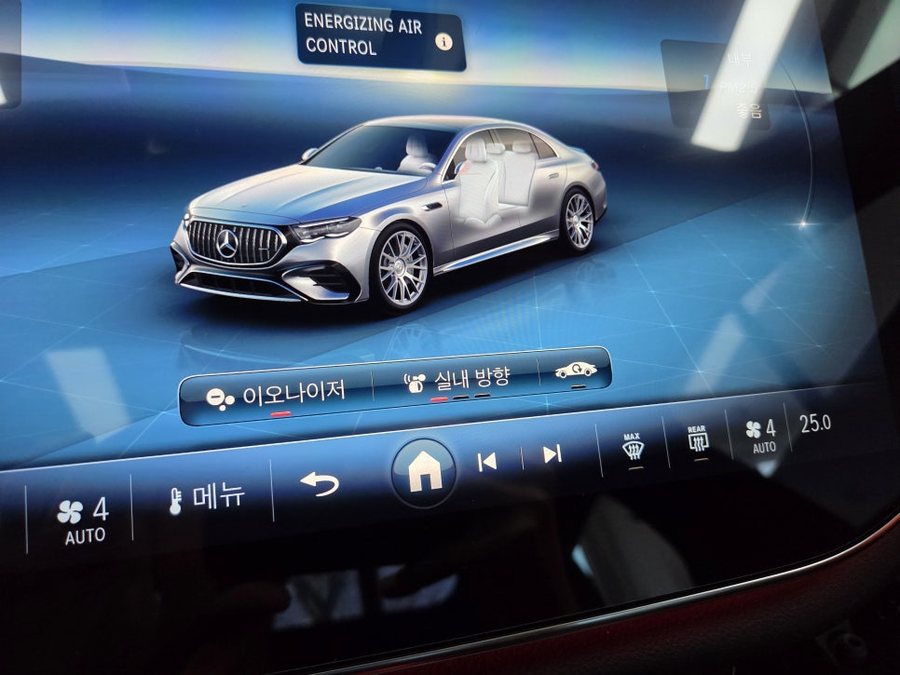 벤츠 E클래스 E53 AMG 하이브리드 순정 이오나이저 에어밸런스, R버튼, 2열 도어라이트 구축