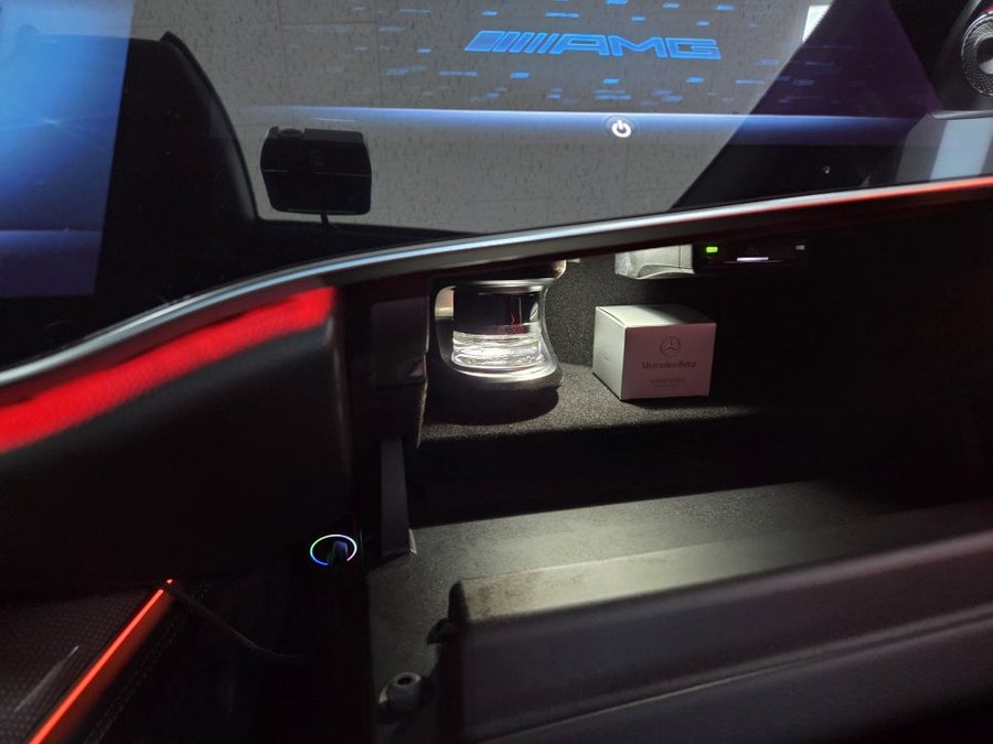 벤츠 E클래스 E53 AMG 하이브리드 순정 이오나이저 에어밸런스, R버튼, 2열 도어라이트 구축