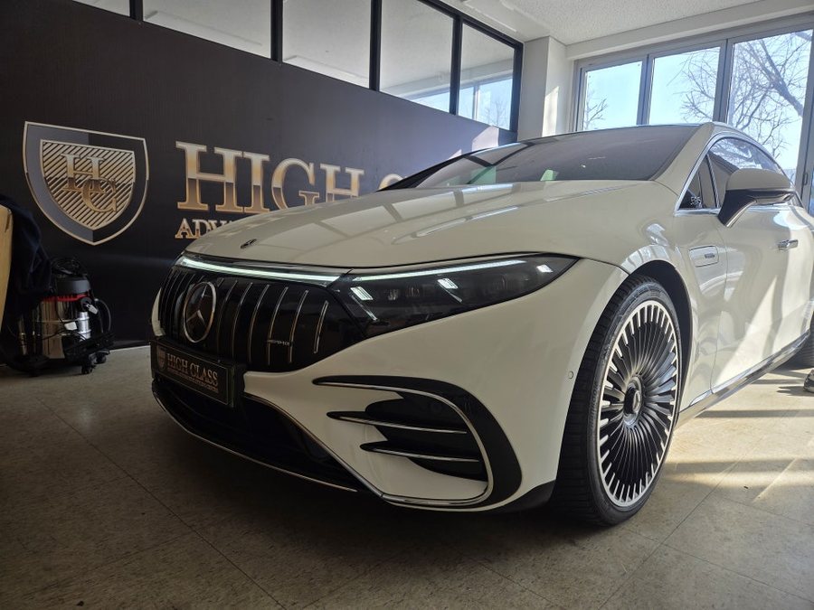벤츠 EQS 53 AMG 천장 부메스터, 미드레인지 엠비언트, AMG 도어라이트