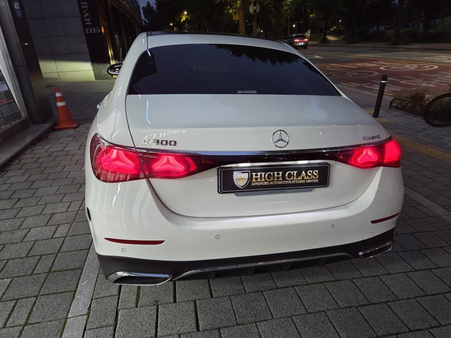 벤츠 E클래스 E300 옷걸이 거치대 발광그릴 깔끔한 시공 방법