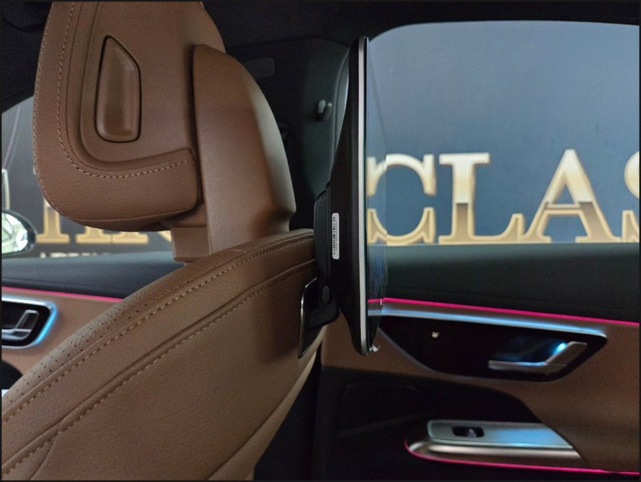 W214 벤츠 E클래스 리어모니터, 순정이라고 해도 믿는 후석 모니터