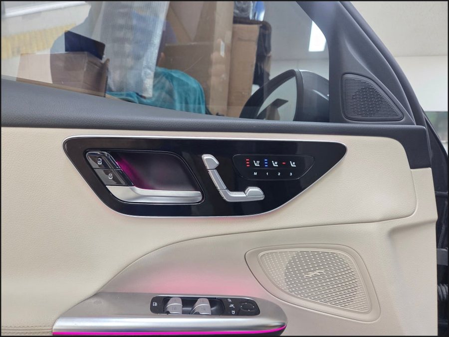 벤츠 C300 W206 통풍시트와 R버튼, 운전할수록 만족도가 달라집니다