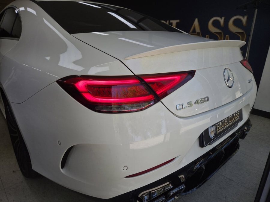 벤츠 CLS 카본 잠자리 핸들, 세로그릴, 반자율 주행 확장 및 생활코딩